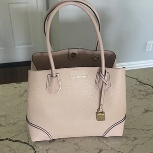 Michael Kors 10.5 height x 10 width Cream-Pink Tote with Gold Accent